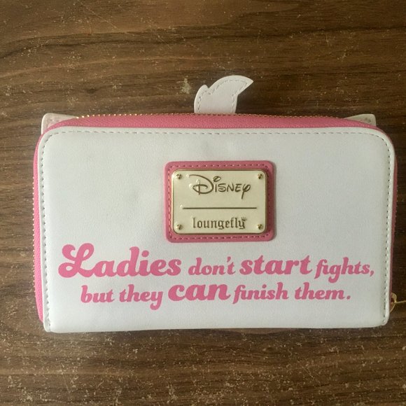 NWT Loungefly The Aristocats Sassy Marie Zip Around Wallet - Exclusive - Picture 4 of 10
